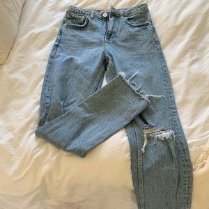 LIKE NEW: ZARA jeans